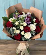 Букет цветов из:  Розы и Альстромерии в Донская Сочи