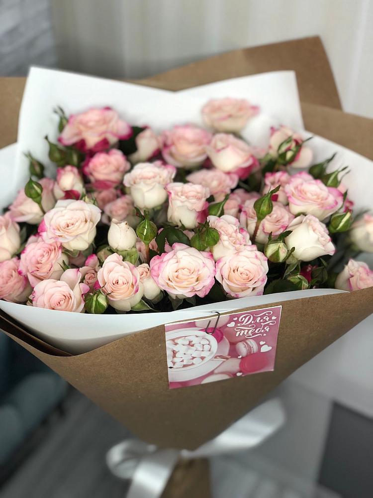 Букет цветов из: Розы в Донская Сочи