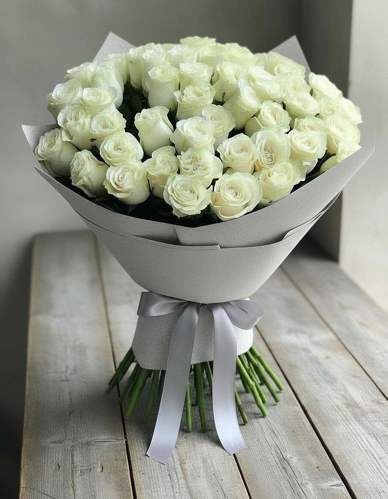 Букет 35 Белых роз в Донская Сочи