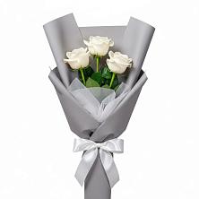Букет 3 белые розы в Донская Сочи