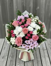 Букет цветов из:  Альстромерии, Гвоздики, Розы и Хризантемы #REPLACE_PRED# Донская Сочи