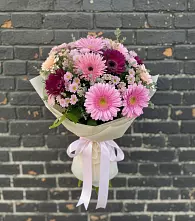 Букет цветов из:  Герберы и Хризантемы в Донская Сочи
